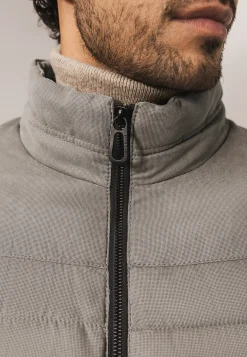 Doorgestikte jas met teddyvoering