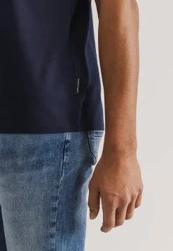 ESSENTIALS T-shirt met ronde hals