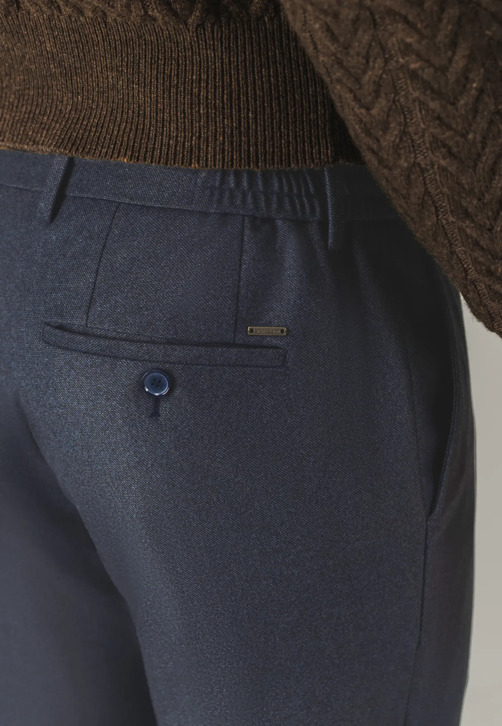 Gemêleerde chino in stretchstof
