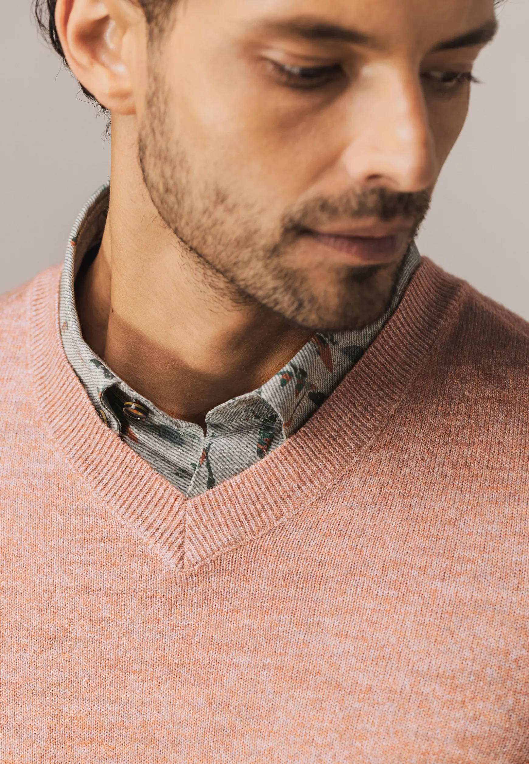 Gemêleerde trui met ribdetails