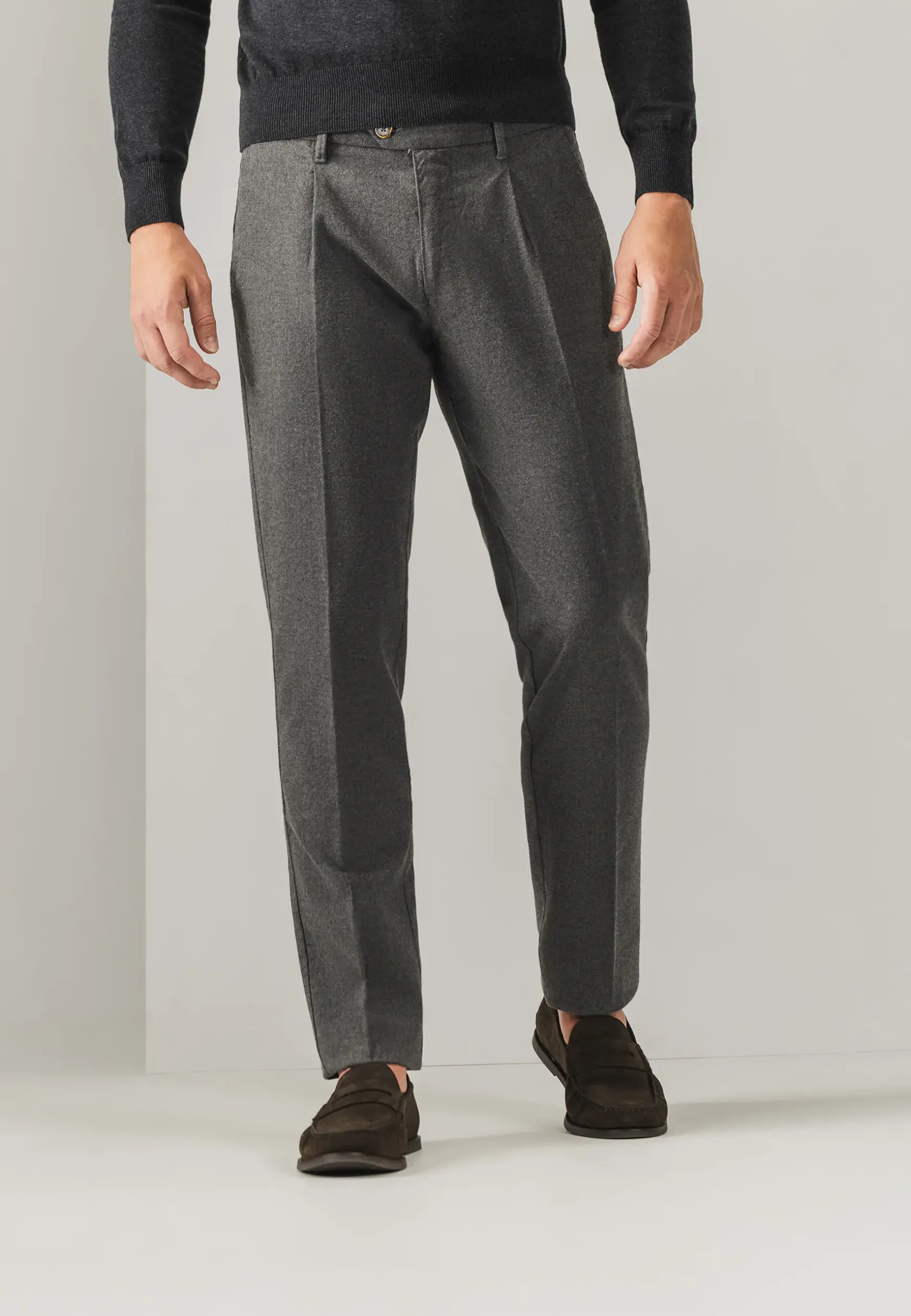 NAVIGATOR chino in stretchstof met bandplooien