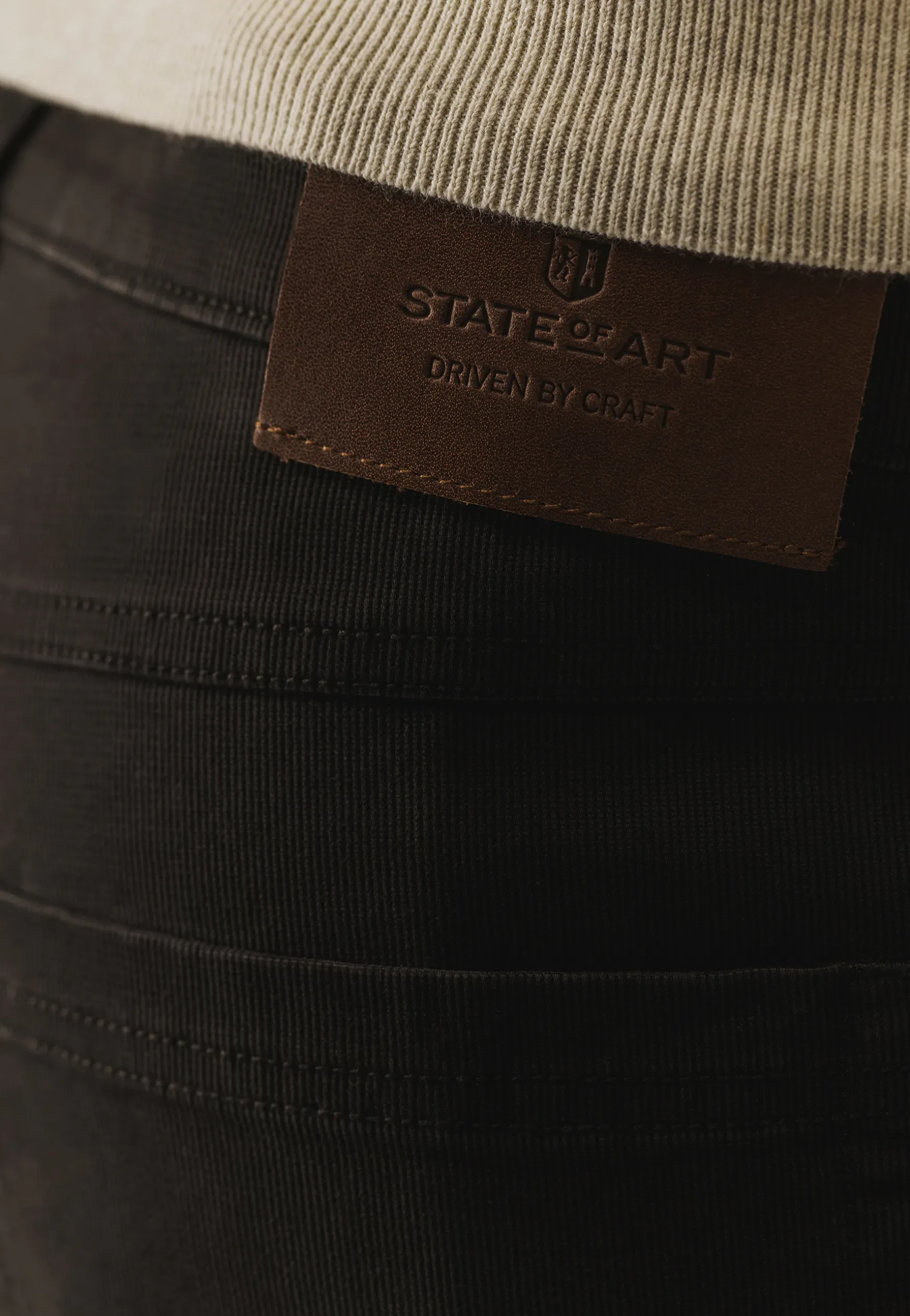 RACER corduroy 5-pocket in stretchstof