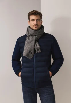 Sjaal met all-over print en franjes