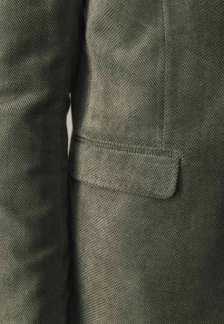 Volledig gevoerde babycord blazer